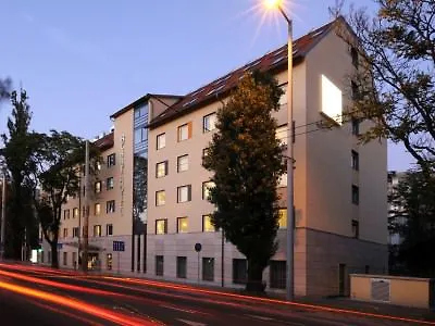 ****  Achat Hotel Budapest Hungary